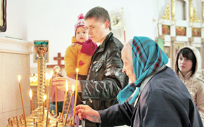 TSerkov svechi molyatsya