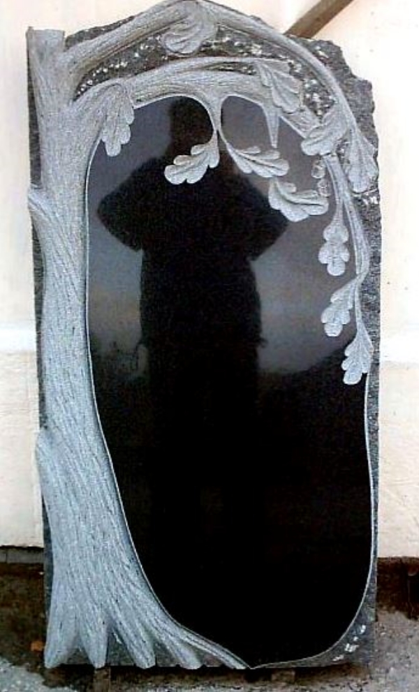 pamyatnik na mogilu v vide dereva v minske i belarusi ritorg.by